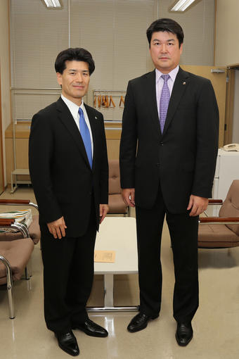 校長先生&植田さん.jpg