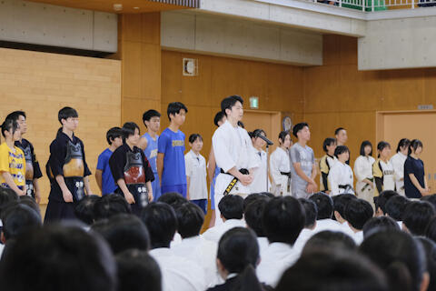 25051907.jpg